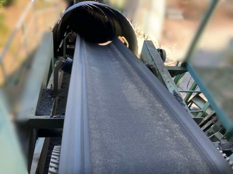 保護中: ベルトコンベア工事サービス｜張り替え・補修・改造対応｜FDエンジニアリングサービス